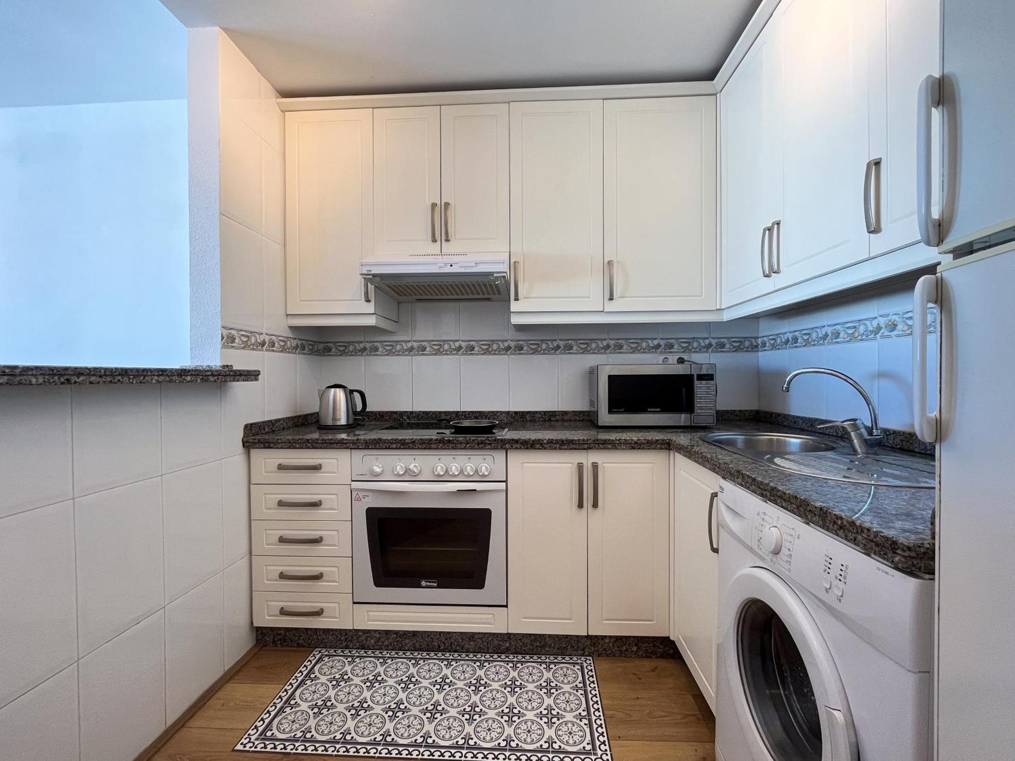 Appartement Spacieux Avec Terrasse Et Piscine Benalmádena Kültér fotó